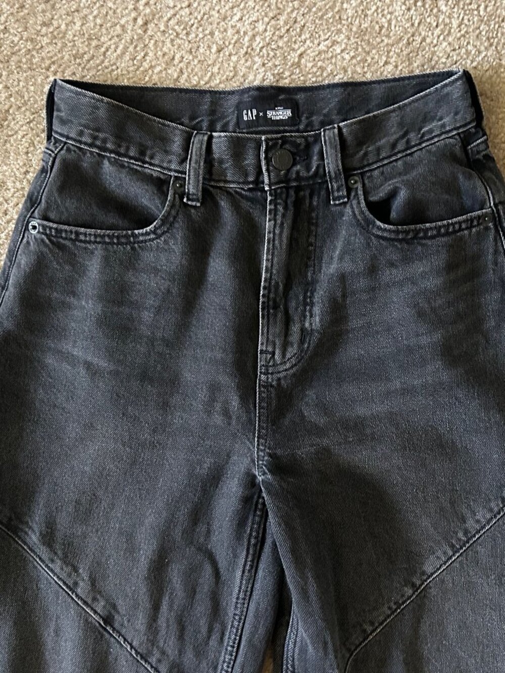 NWOT GAP High Rise Seamed Horseshoe Jeans Black Stranger Things 24 - Picture 3 of 8